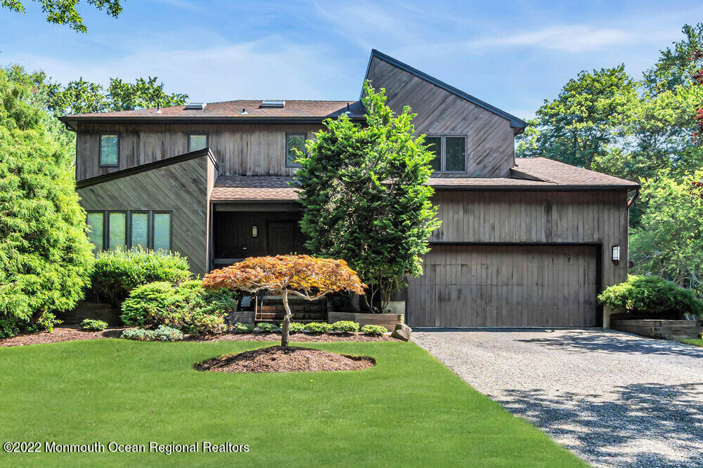 Property Photo:  14 Dartmoor Drive  NJ 07726 