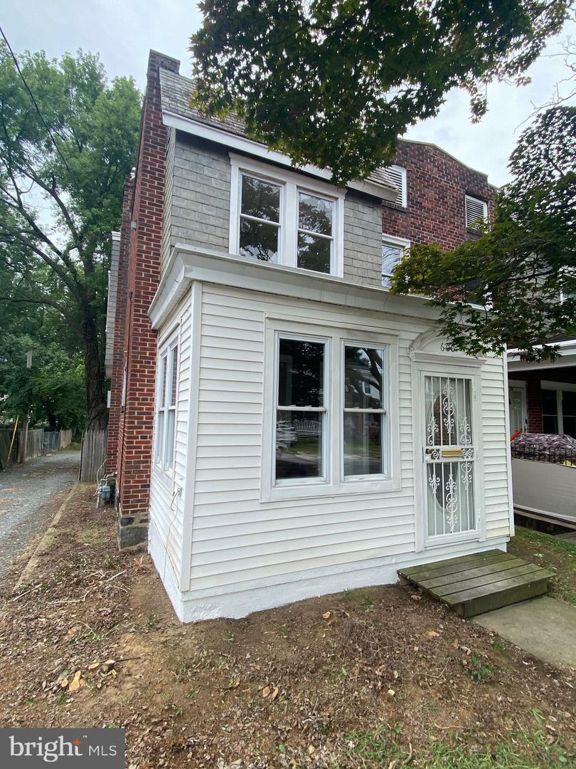 Property Photo: 600 W 30th Street DE 19802