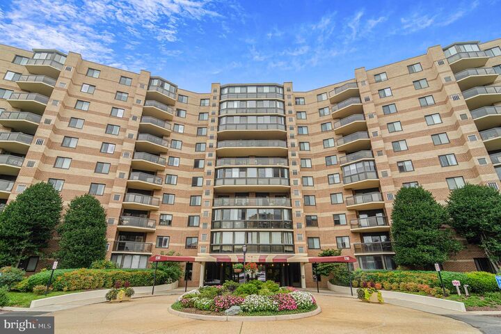 8380 Greensboro Drive 403  McLean VA 22102 photo