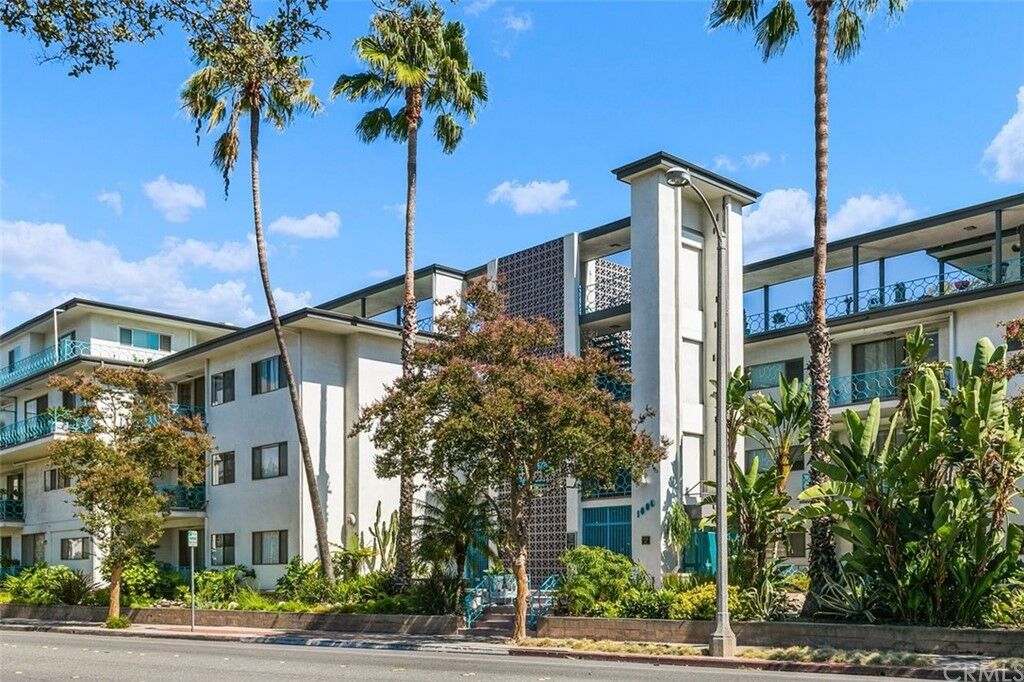 Property Photo:  1000 Cordova Street 206  CA 91106 