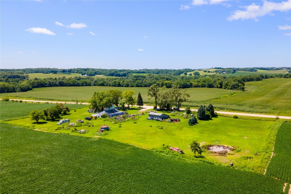 Property Photo:  5153 Hills Mill Road  IA 52214 