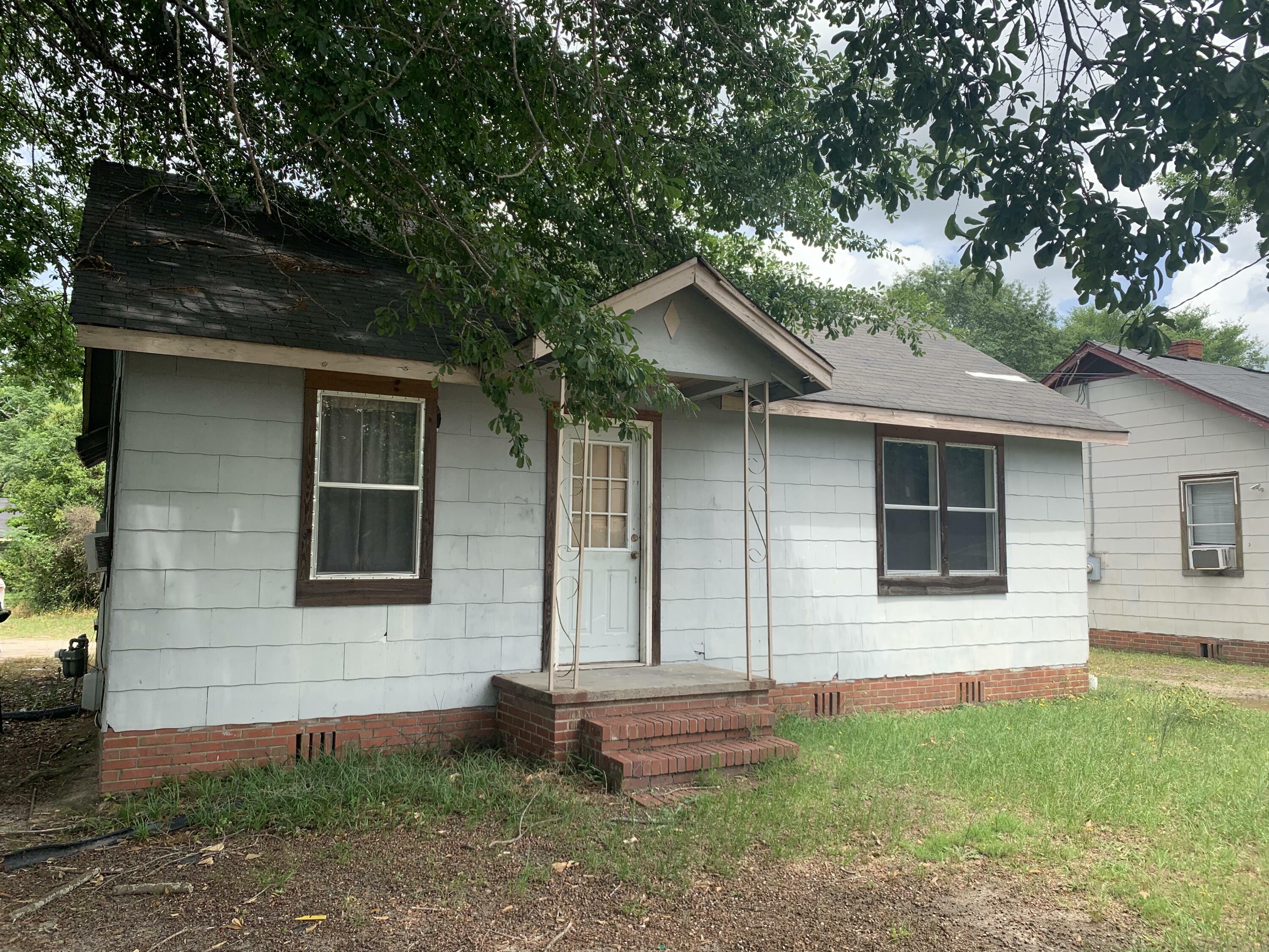 Property Photo:  412 Ellington Ave Avenue  GA 30824 