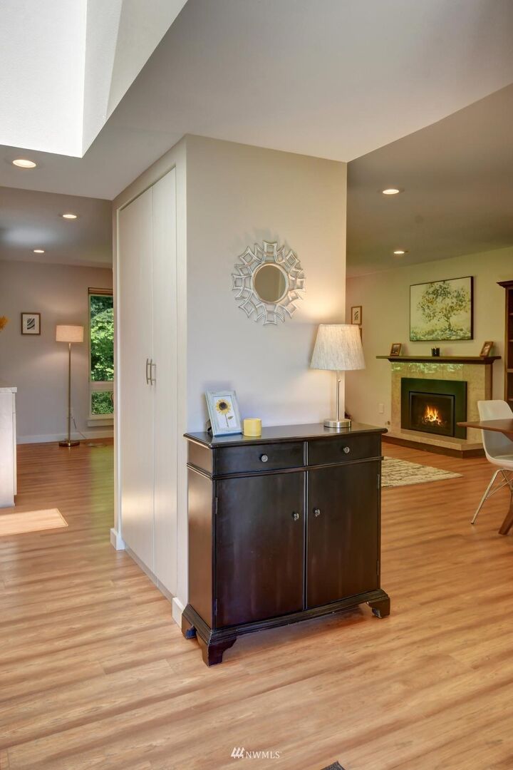 Property Photo:  1114 S 244th Place  WA 98198 