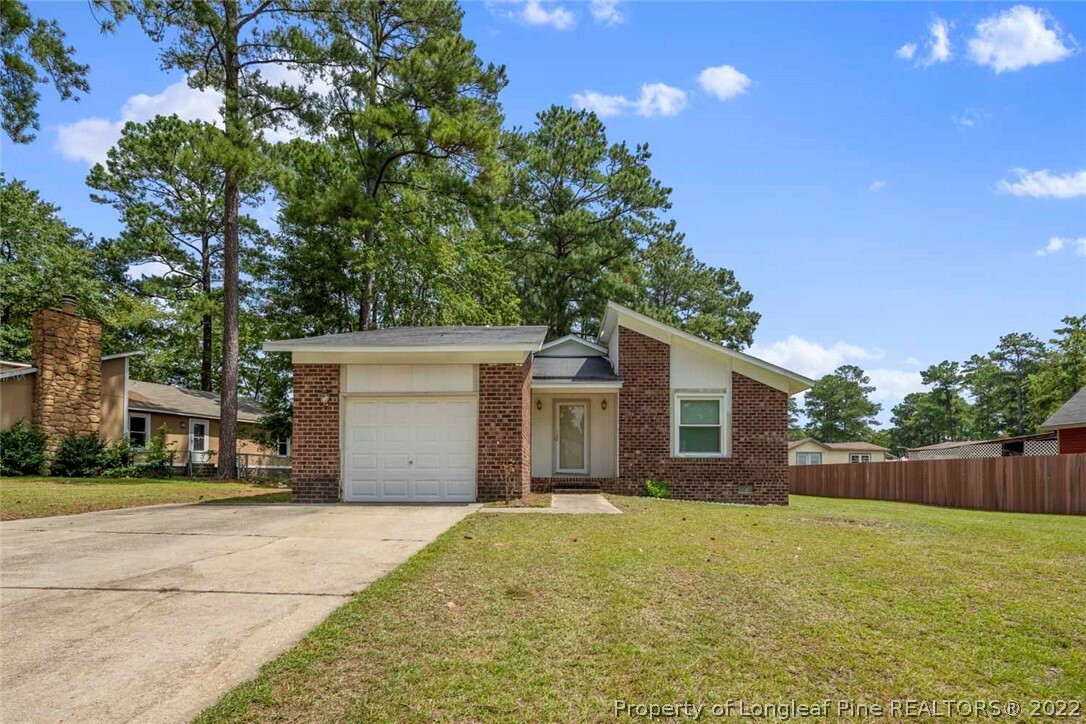 Property Photo:  1092 Glen Reilly Drive  NC 28314 