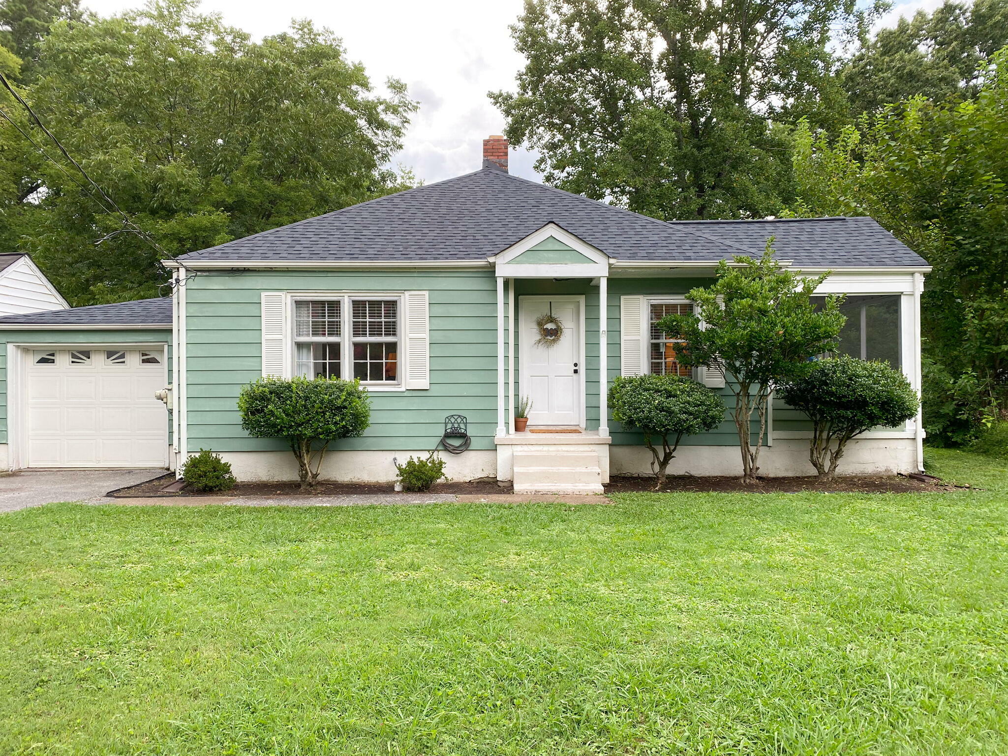 Property Photo:  307 N Howell Ave  TN 37411 