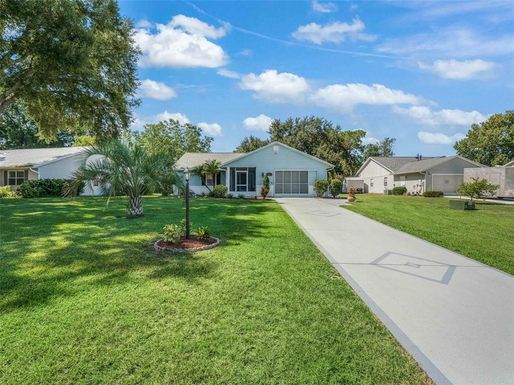 Property Photo:  1021 Dundee Circle  FL 34788 