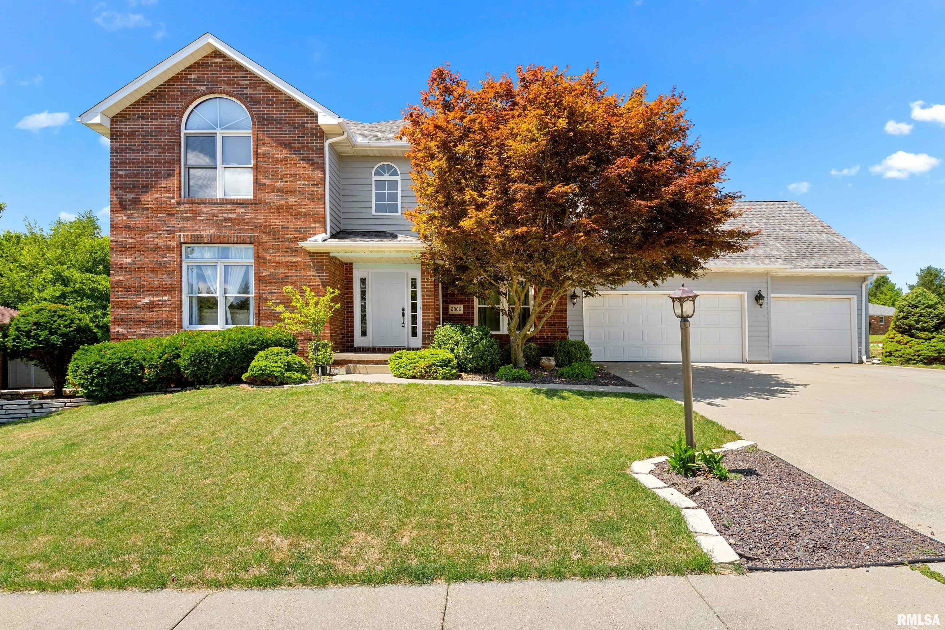 Property Photo:  2866 W Willowlake  IL 61614 