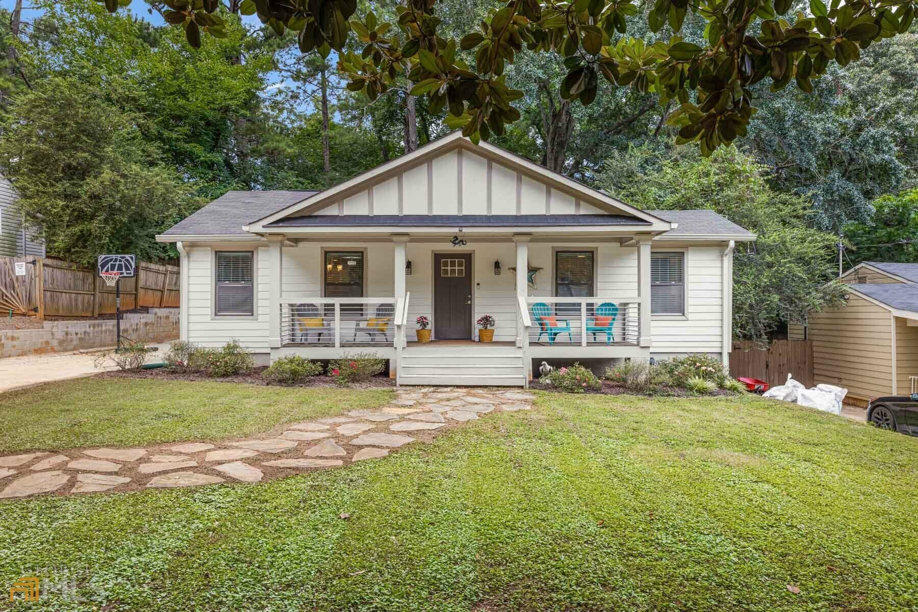 Property Photo:  1660 Cecile Avenue SE  GA 30316 