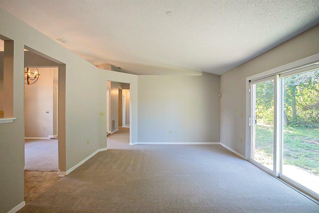 Property Photo:  1079 Meller Way  FL 32825 