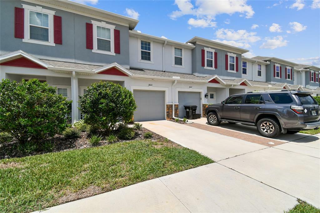 Property Photo:  26313 Limestone Springs Way  FL 33544 