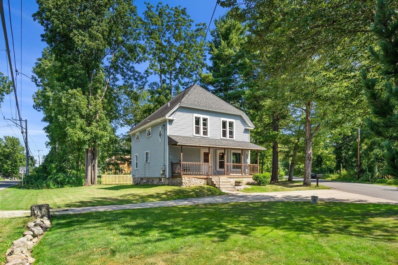 Property Photo: 2 Warner Hill Road NH 03038