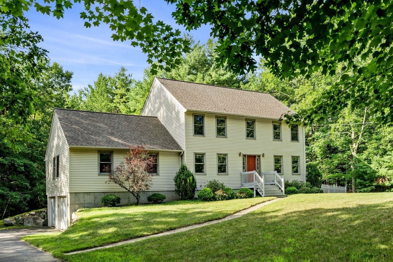 Property Photo: 41 Quail Hill Road NH 03036