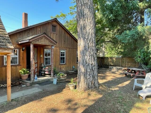 Property Photo:  7422 Rogue River Drive  OR 97539 