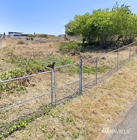 Property Photo:  5510 Broad View Avenue NE  WA 98422 