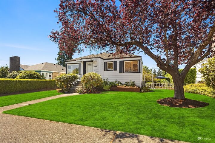 8015 21st Avenue NW  Seattle WA 98117 photo