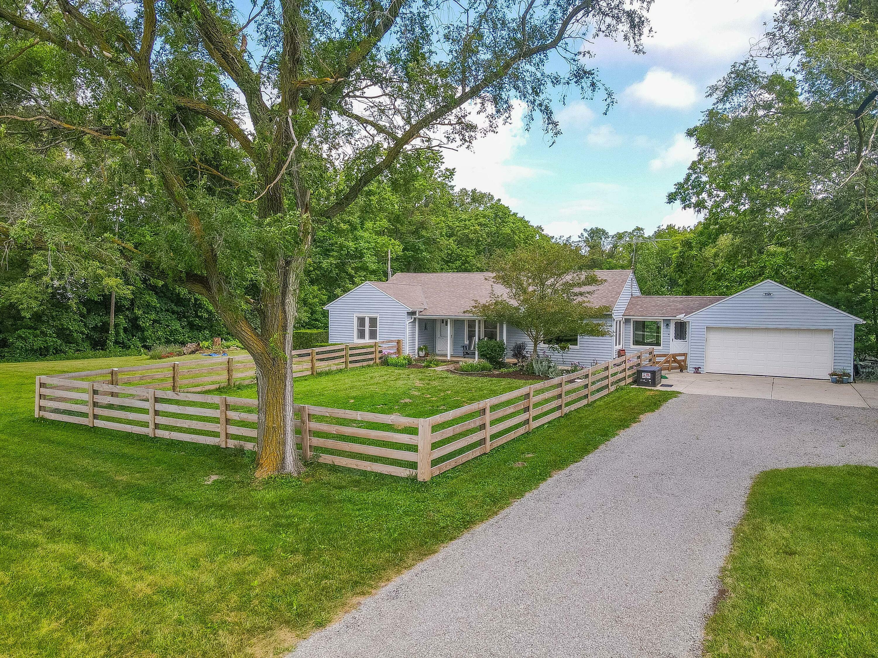 Property Photo: 20282 State Route 47 OH 43067
