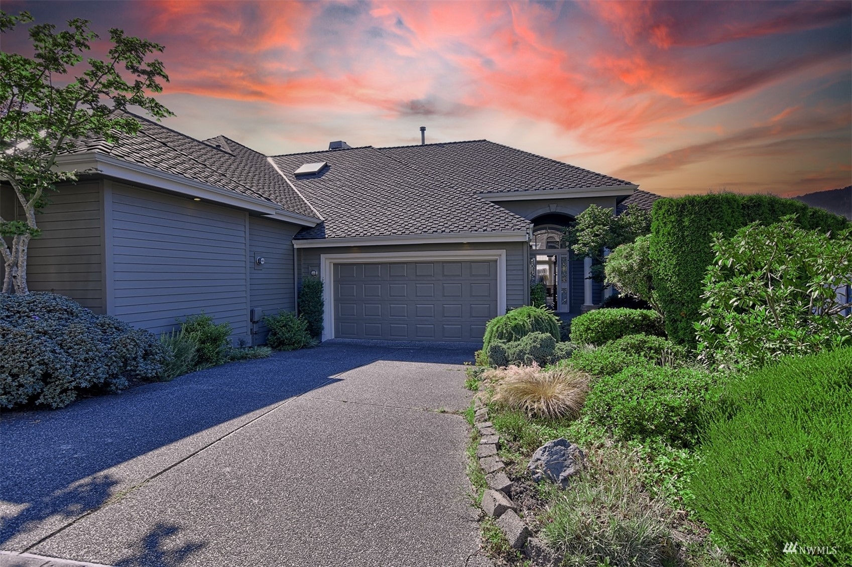 Property Photo:  11600 E Oakmont Drive  WA 98275 