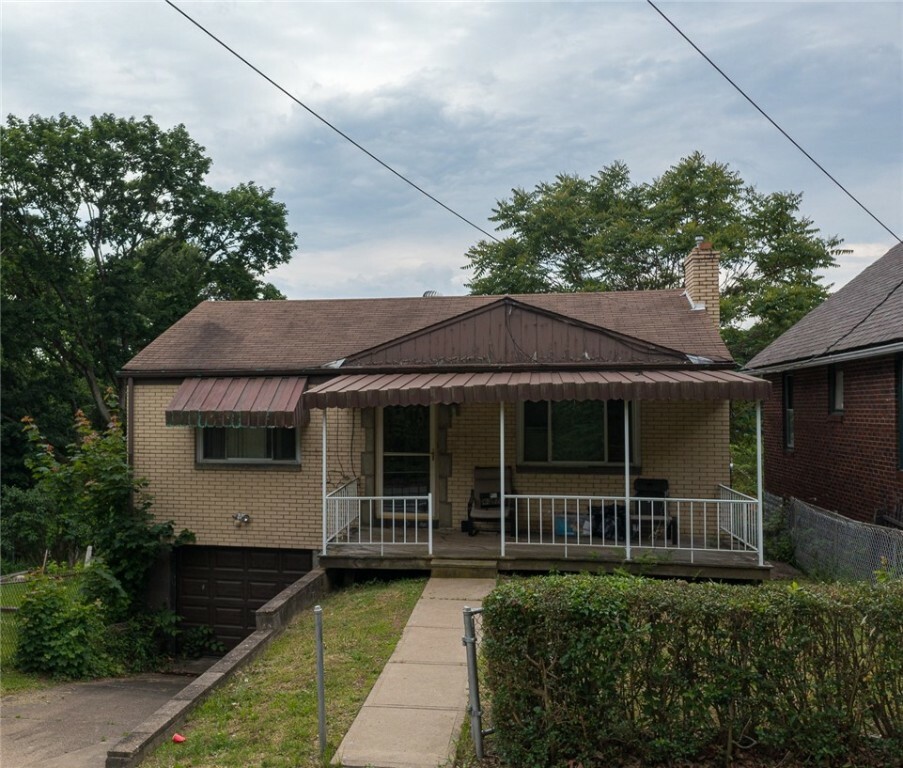 Property Photo:  637 Danbury St  PA 15214 