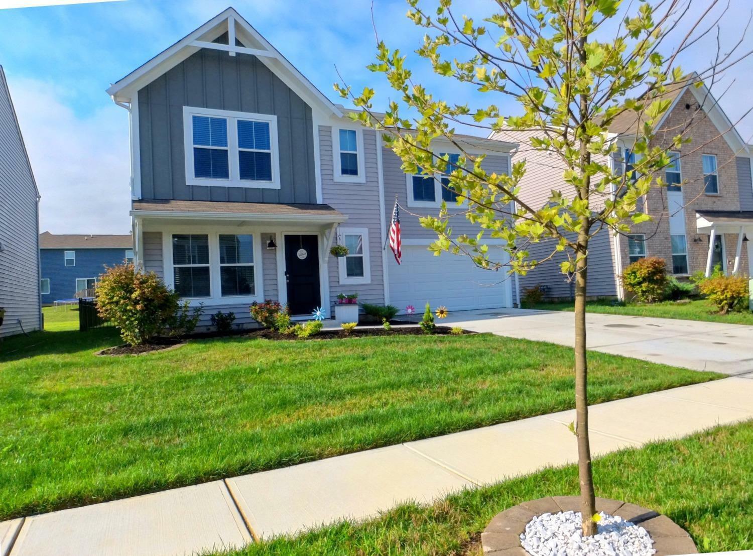 Property Photo:  721 Berkshire Ln  OH 45065 