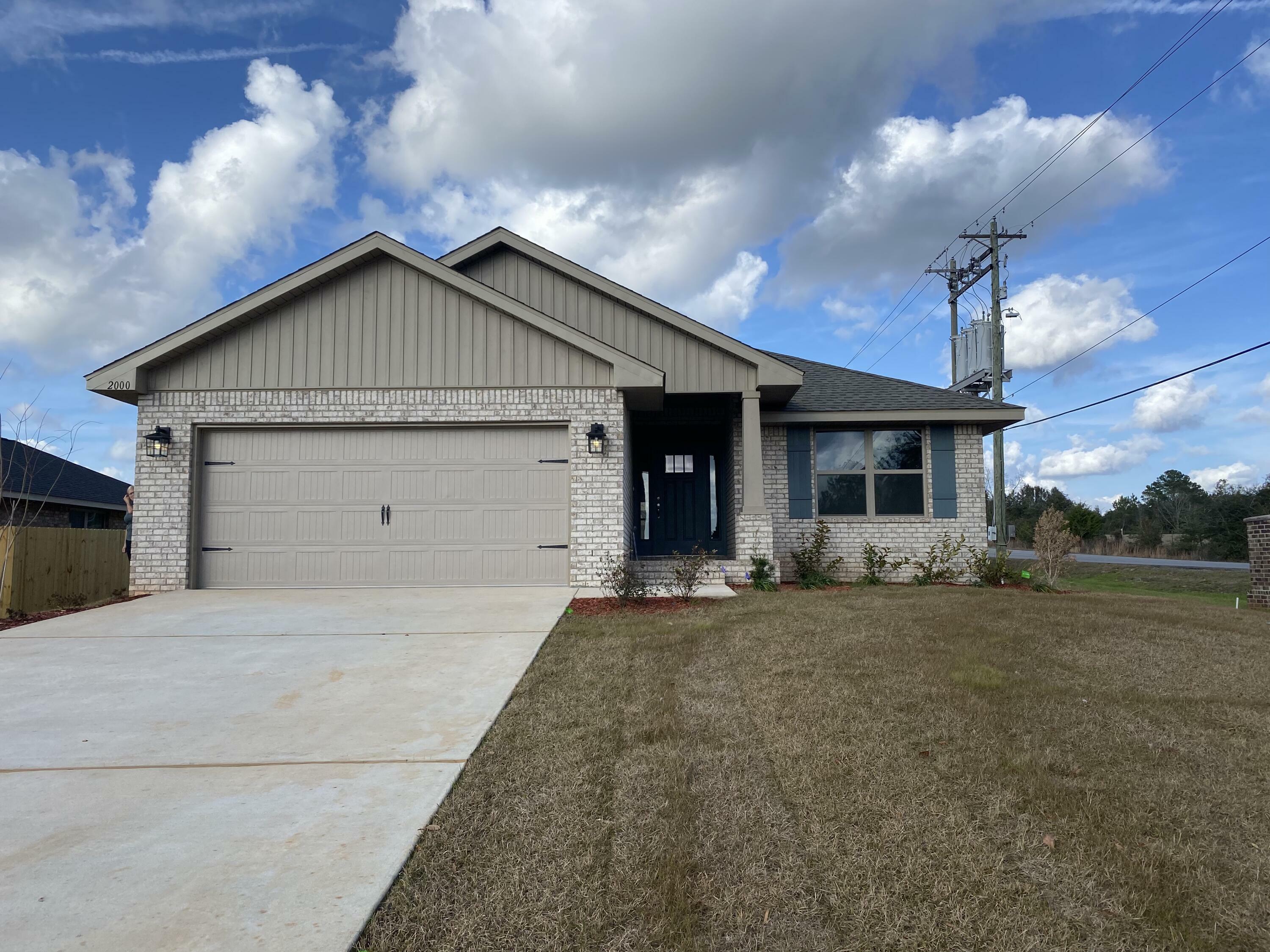 Property Photo: 2000 Broad Street FL 32536