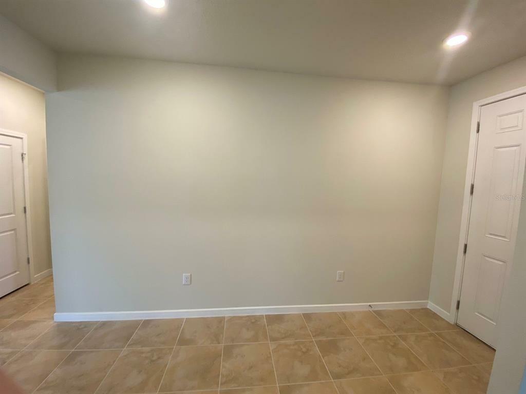 Property Photo:  5060 Sparkling Water Way  FL 34746 