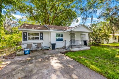 Property Photo:  5604 16th Street  FL 33542 