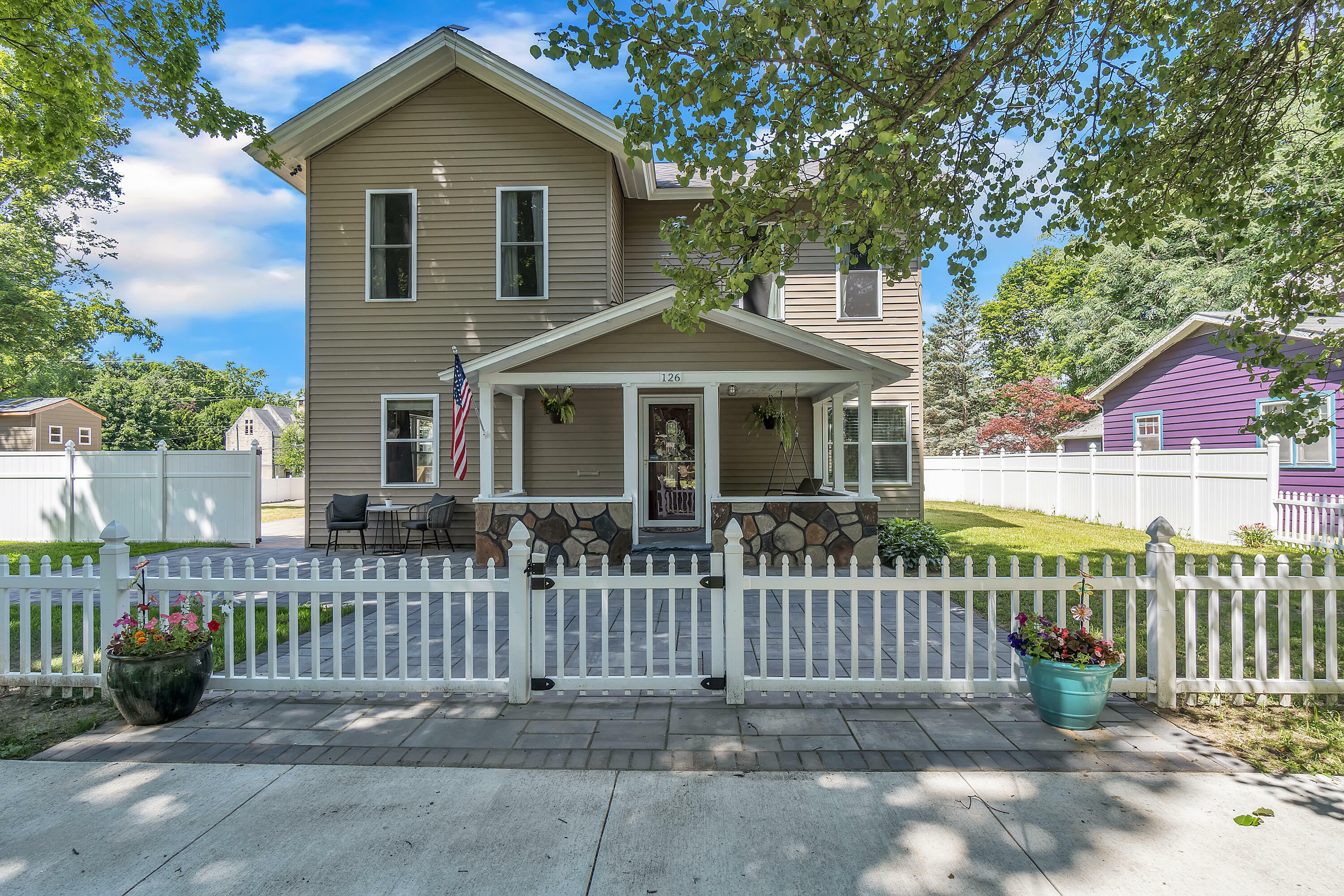 Property Photo:  126 S Manning Street  MI 49242 