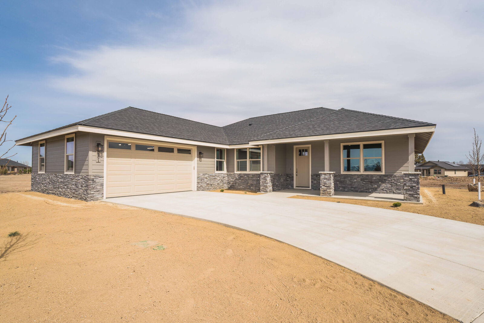 Property Photo: 2615 NW Redwood Circle OR 97756