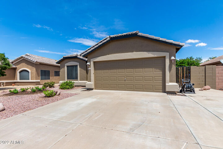 Property Photo:  10156 E Calypso Avenue  AZ 85208 