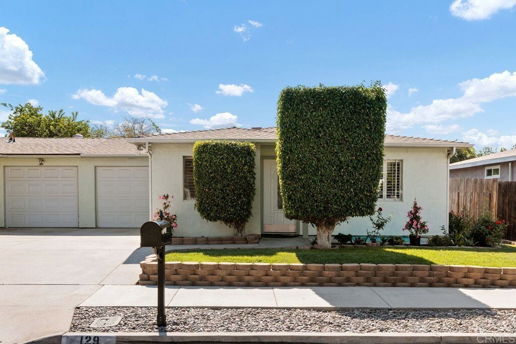 Property Photo:  129 Francesca  CA 92057 