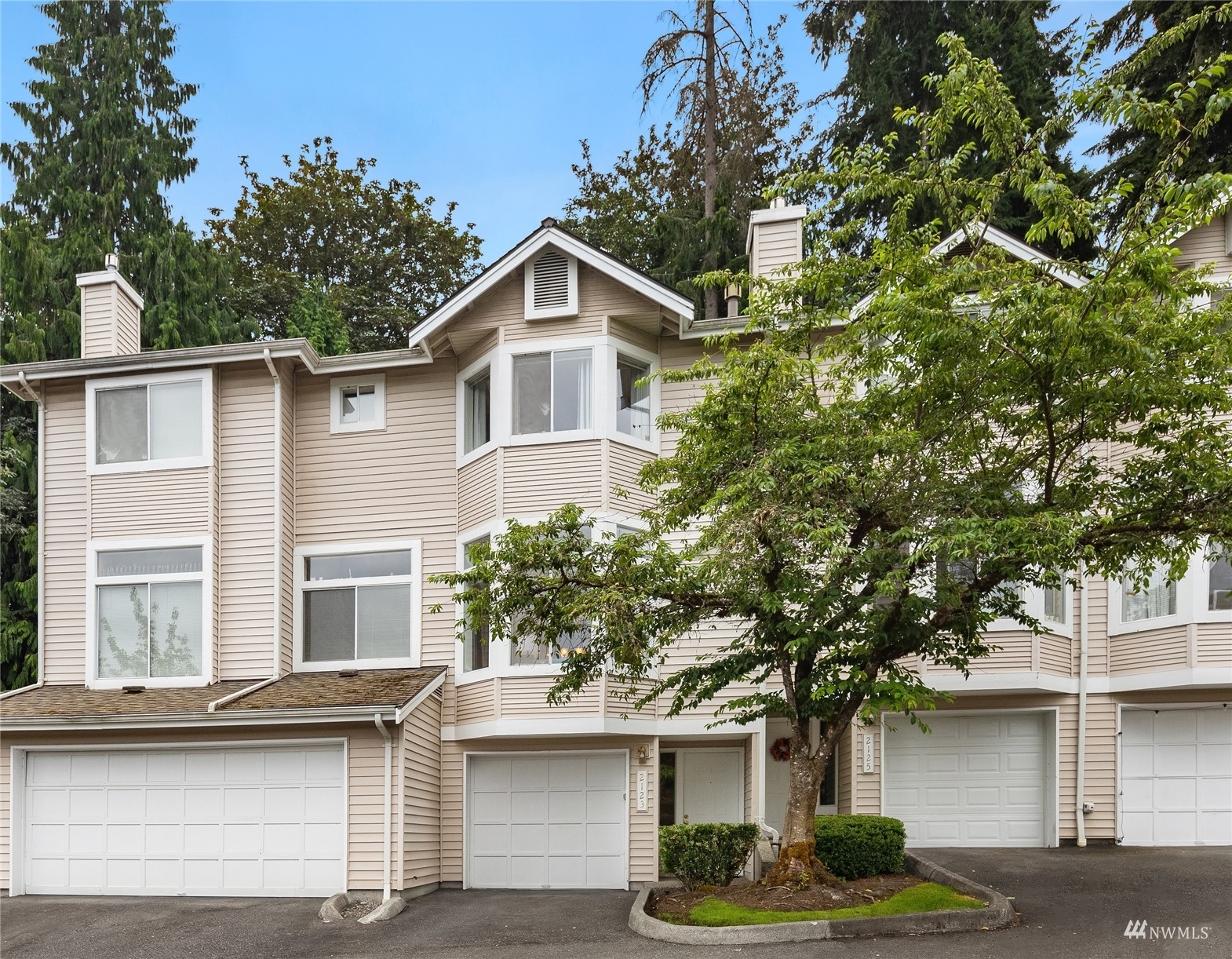 2123 NW Pacific Yew Place 2123  Issaquah WA 98027 photo