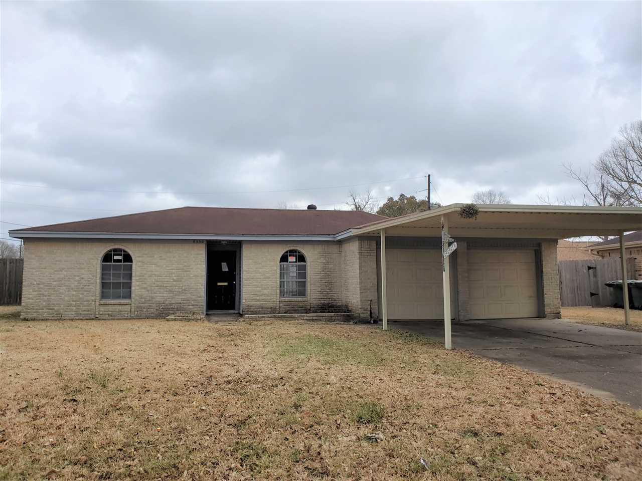 Property Photo:  8550 Overhill  TX 77707 