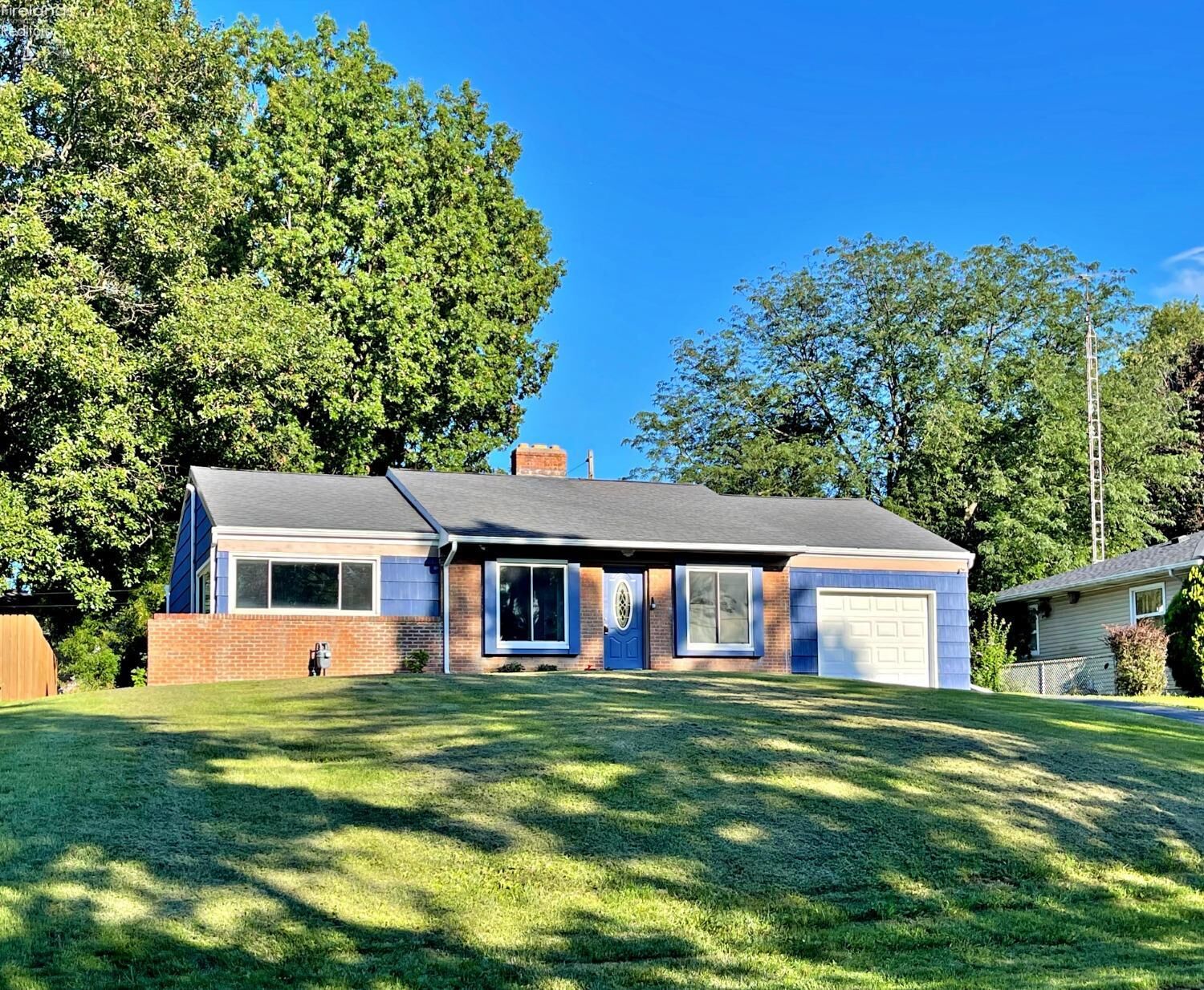 Property Photo:  224 Riverside Drive  OH 44883 