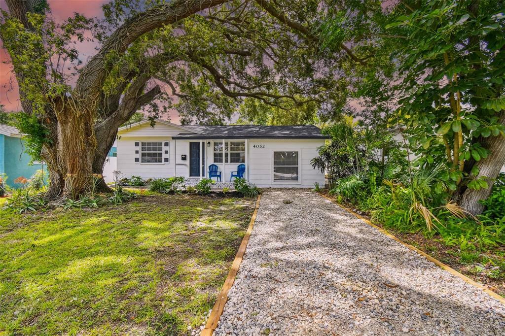 Property Photo:  4052 12th Avenue N  FL 33713 