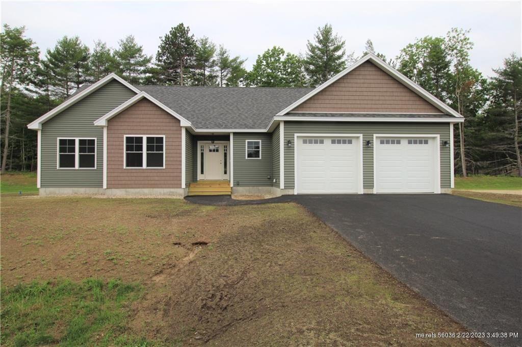 Property Photo: 25 Champagne ME 04252