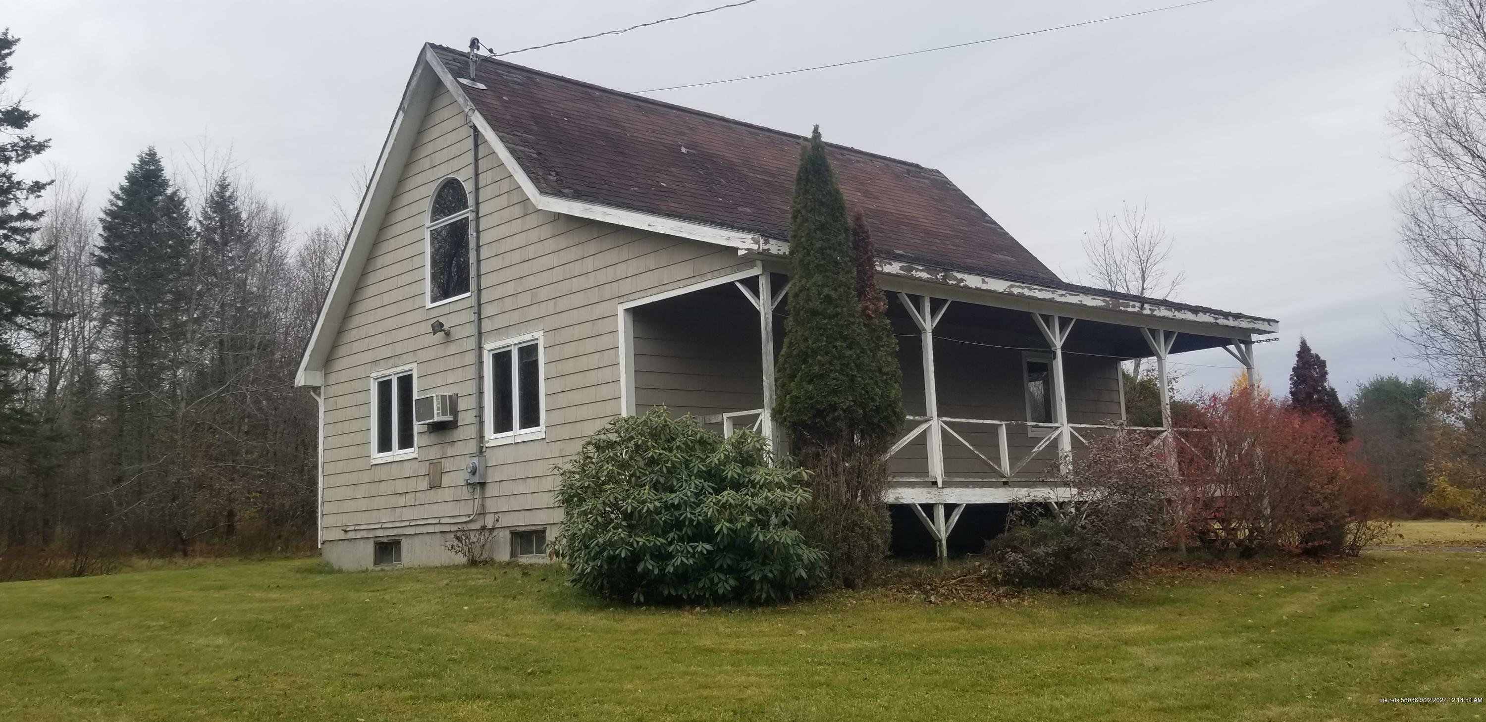 Property Photo: 415 Avenue Road ME 04939