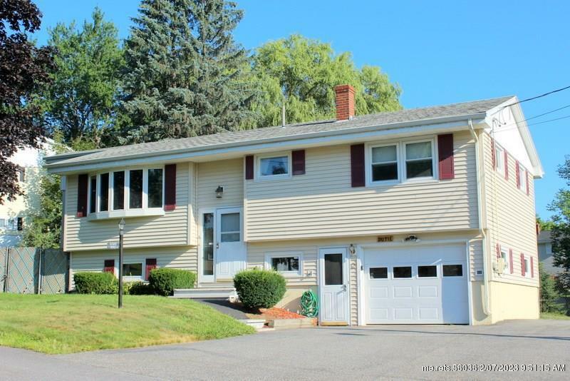 Property Photo: 2 Treemount Drive ME 04240
