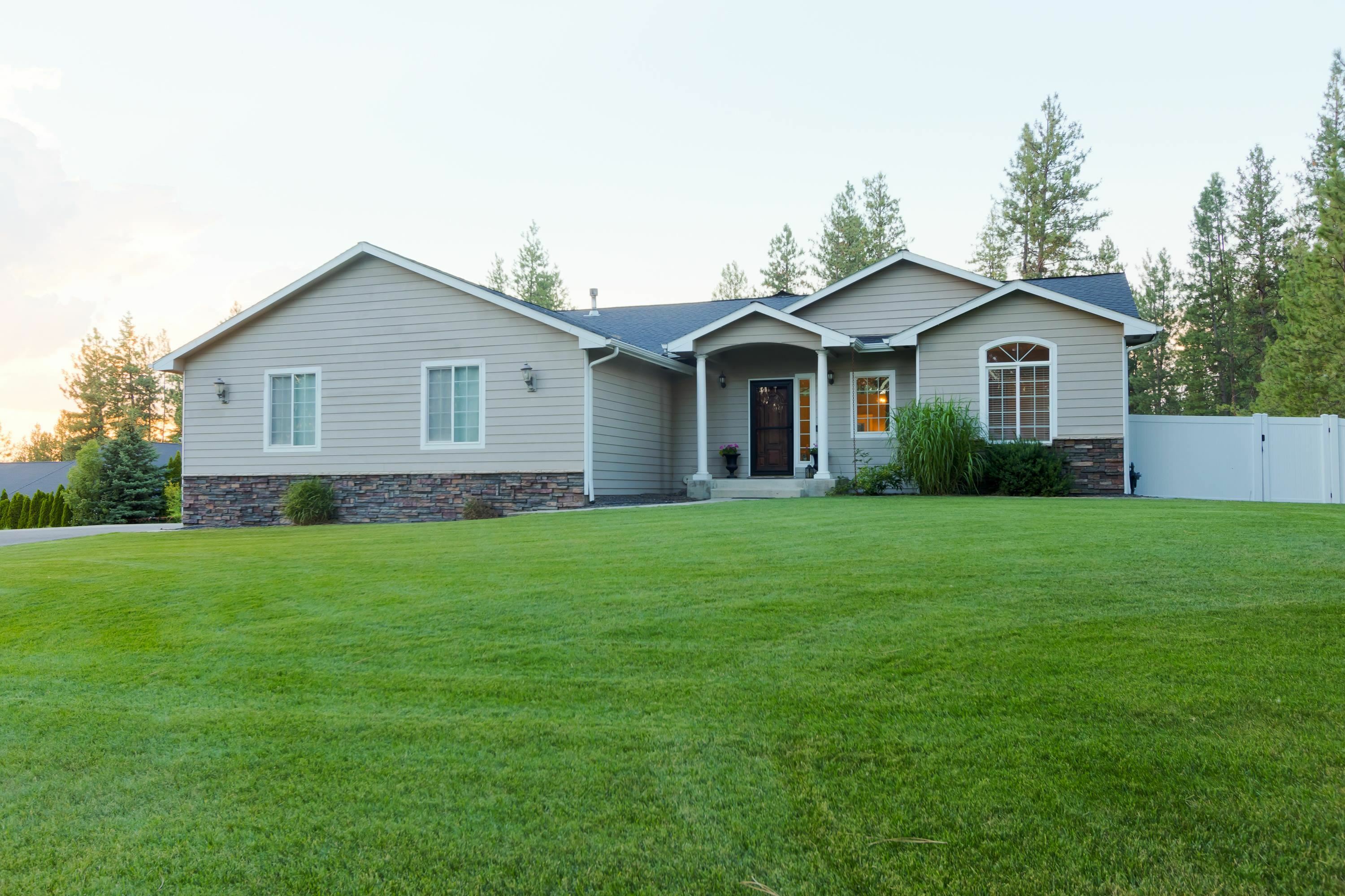 Property Photo: 4711 E Handy Rd WA 99005