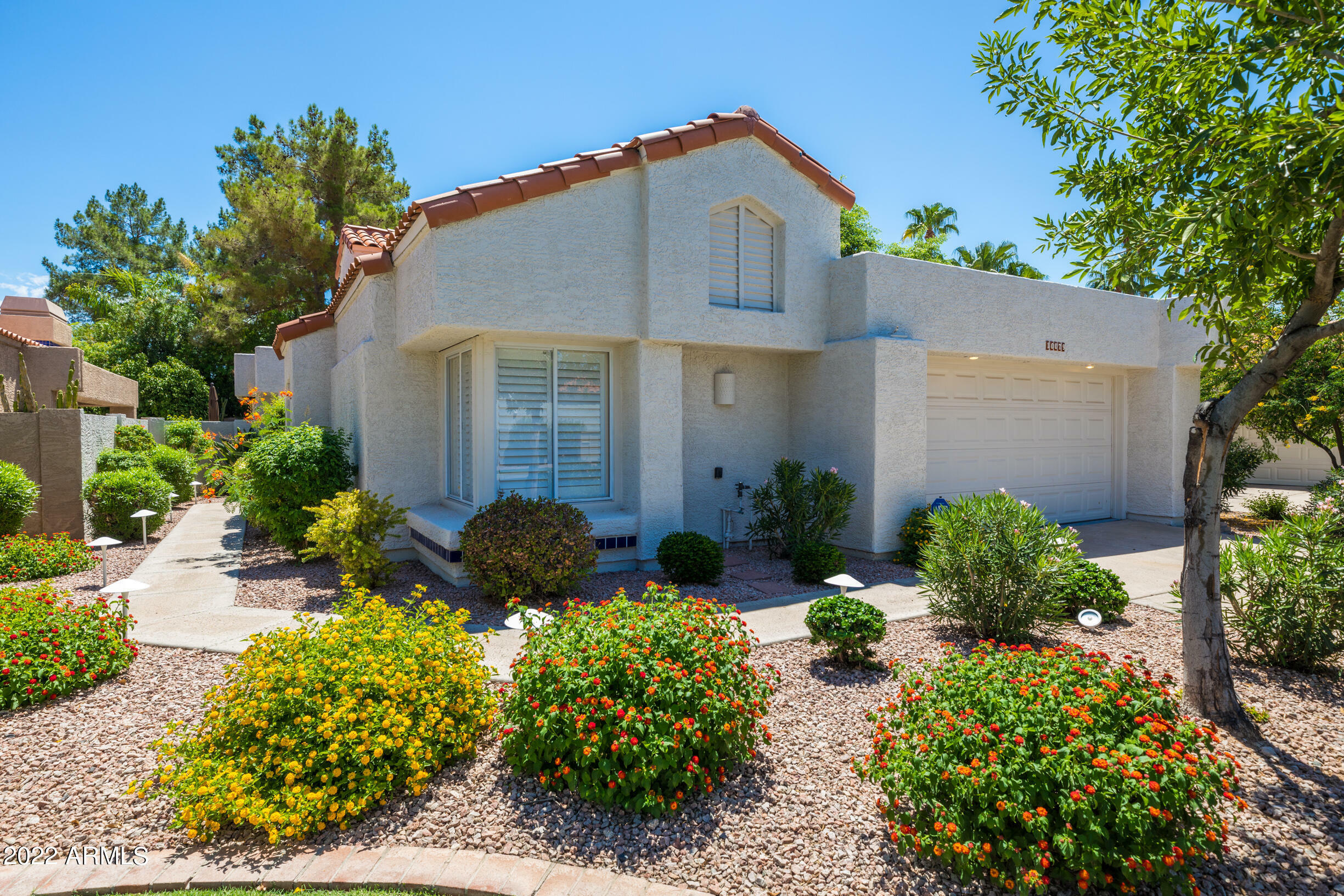 Property Photo: 10079 E Calle De Cielo Circle AZ 85258