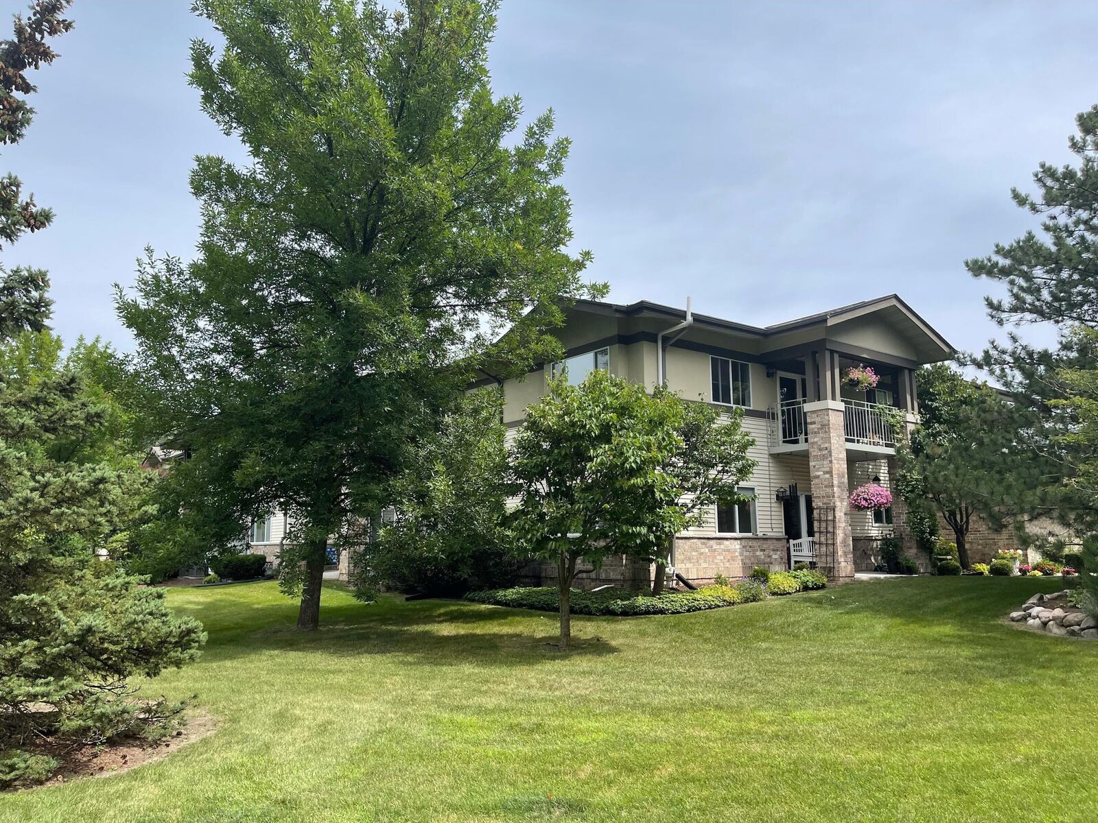 Property Photo:  500 W Bender Rd  WI 53217 