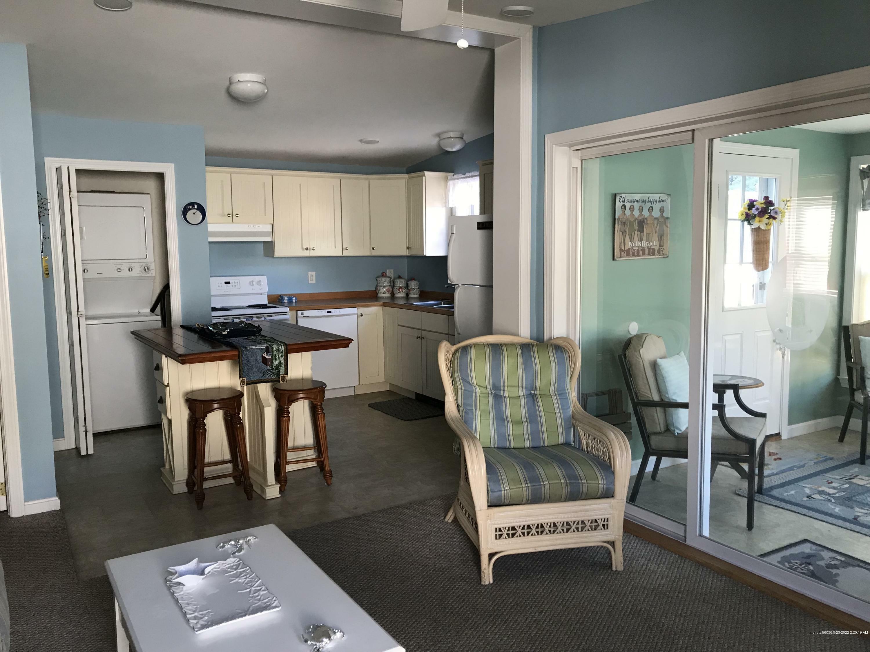 Property Photo: 412 Post Road 102 ME 04090