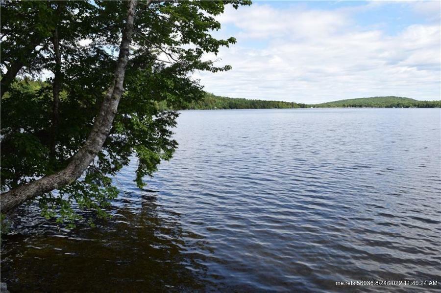Property Photo: 28 Rainbow Cottage Way ME 04634