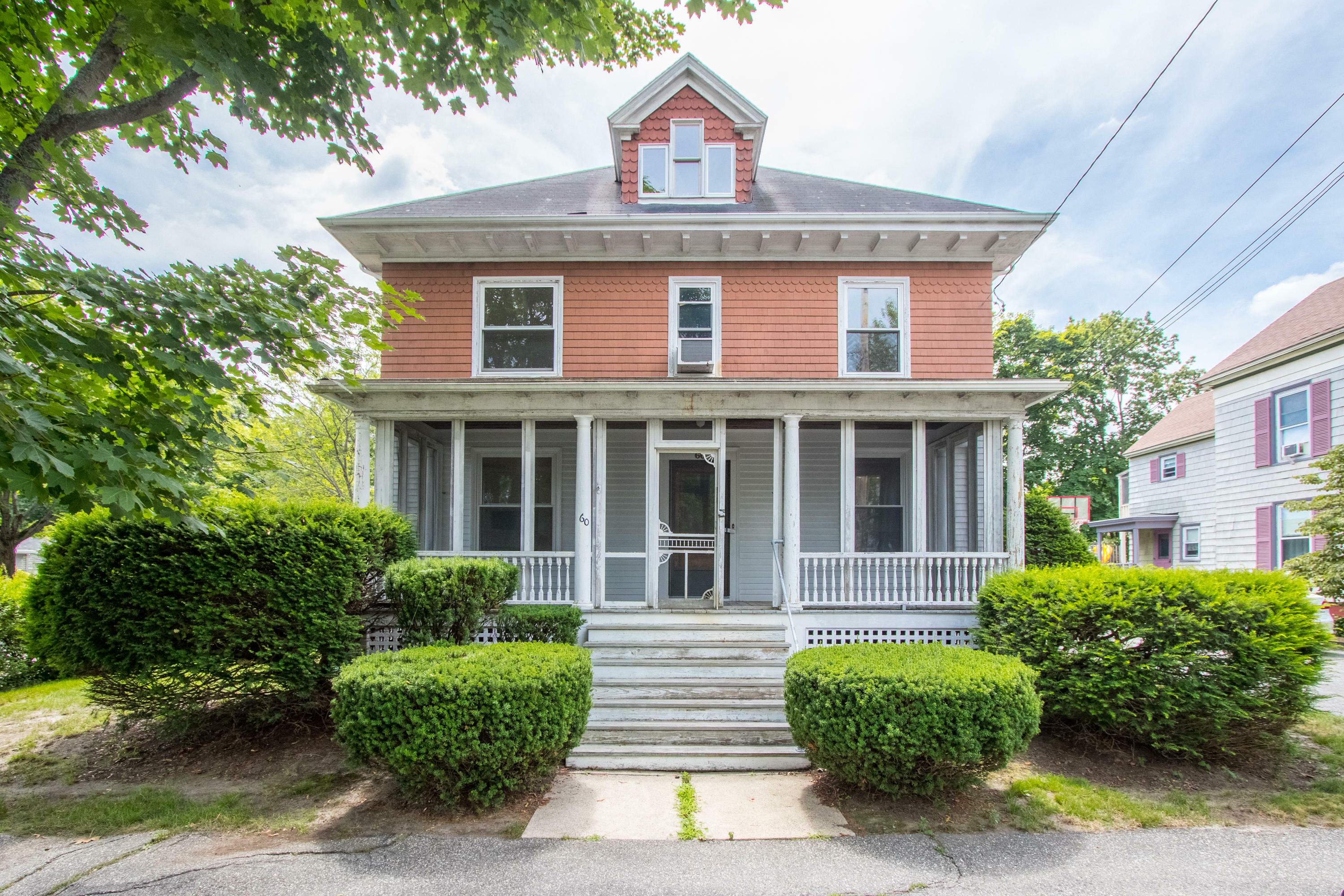 Property Photo:  60 Pleasant Avenue  ME 04103 