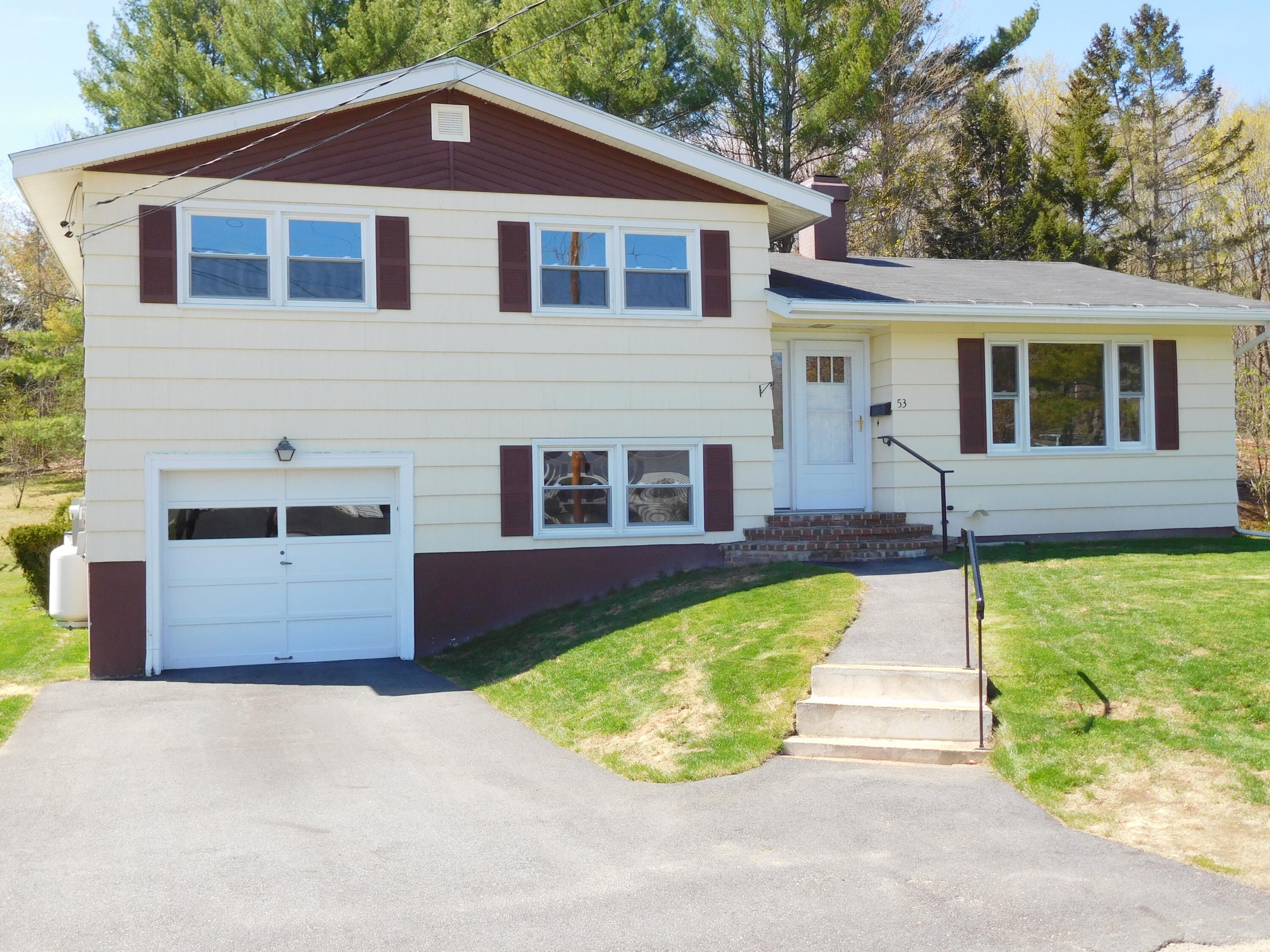 Property Photo: 53 Brooks Avenue ME 04240