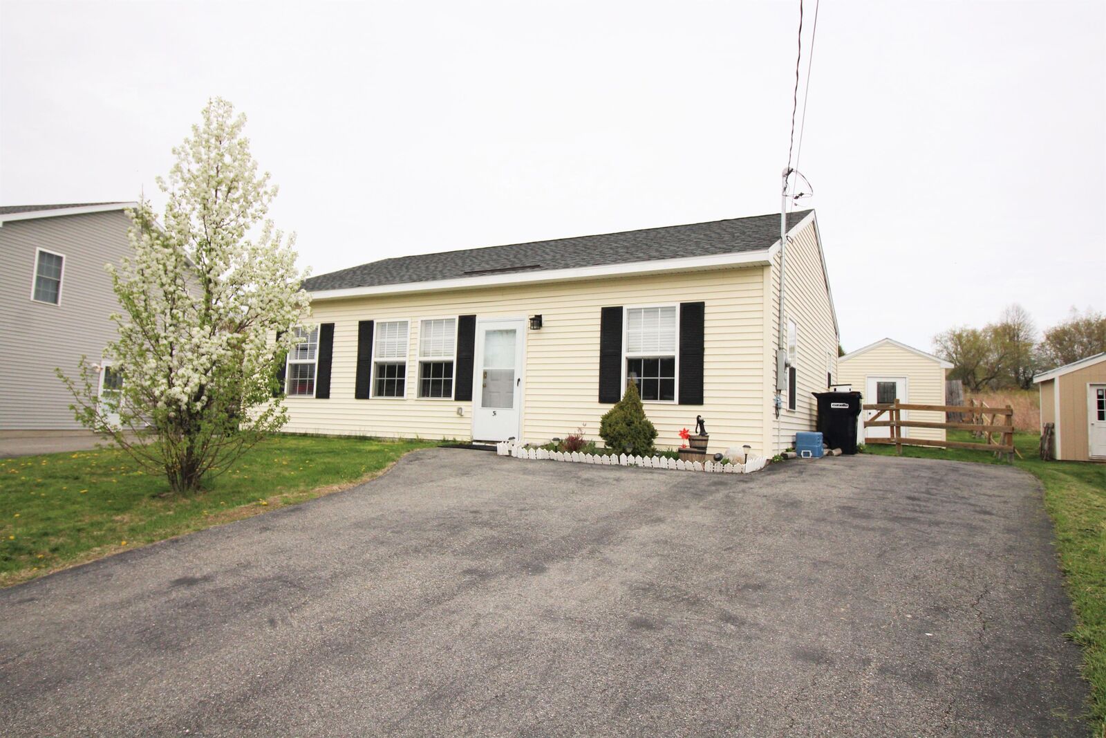 Property Photo:  31 Whisper Drive  ME 04401 