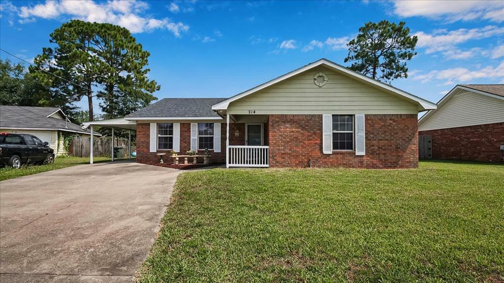 Property Photo:  704 Kadi Lane  GA 31313 