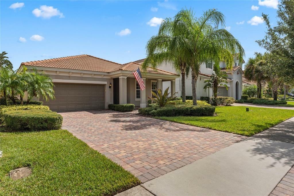 Property Photo:  12257 Regal Lily Lane  FL 32827 