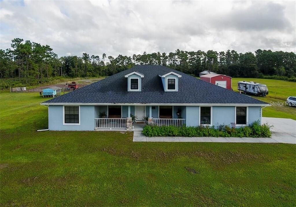 Property Photo: 20529 Starry Street 4A FL 32833