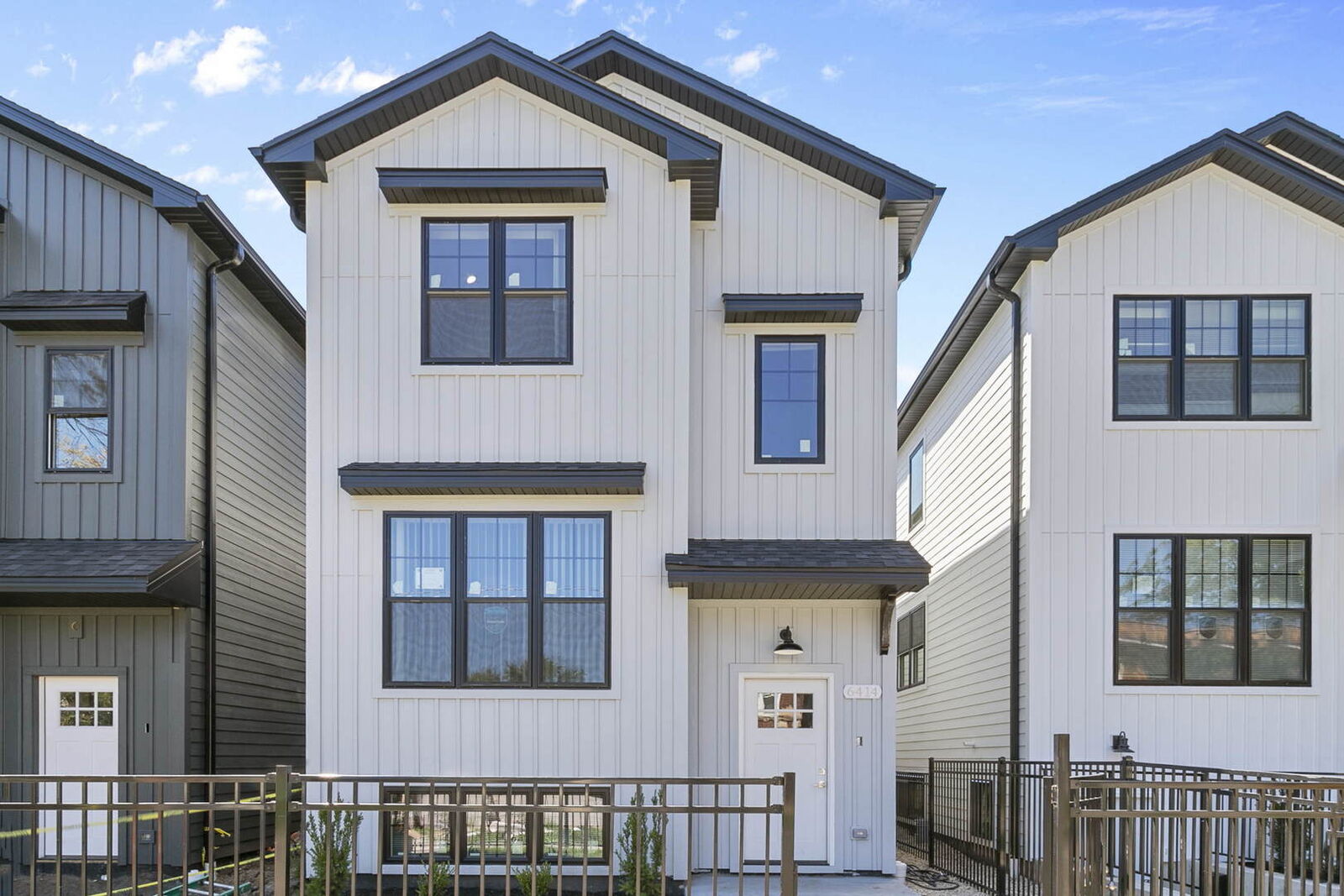 Property Photo:  6414 S Champlain Avenue 1  IL 60637 