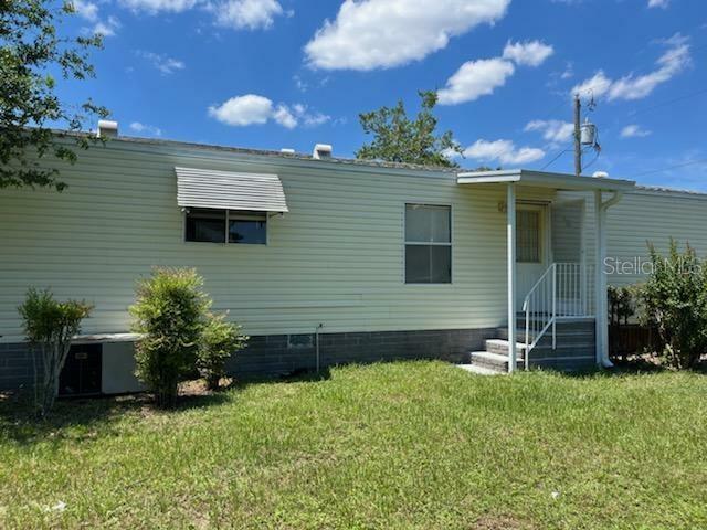 Property Photo:  6870 NE 2nd Loop  FL 34470 